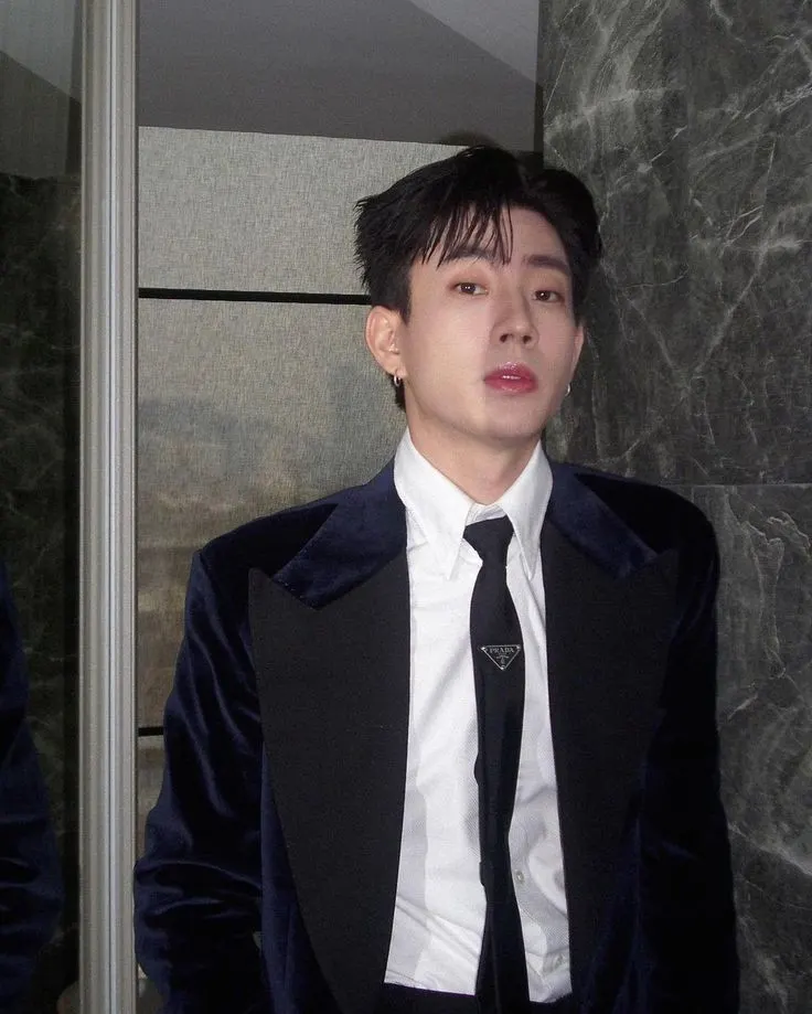 คนนี้ชื่ออะไร