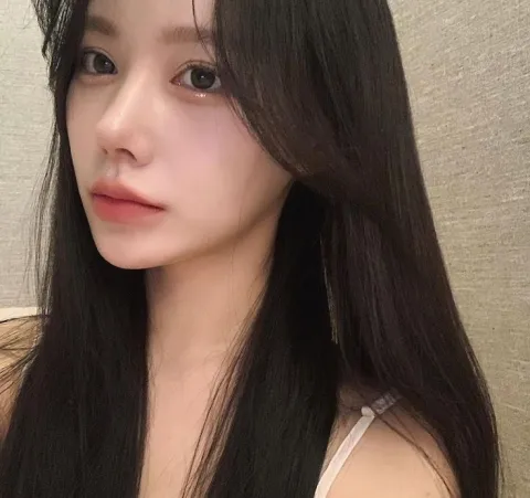 มิ้นท์ อายุ 18y