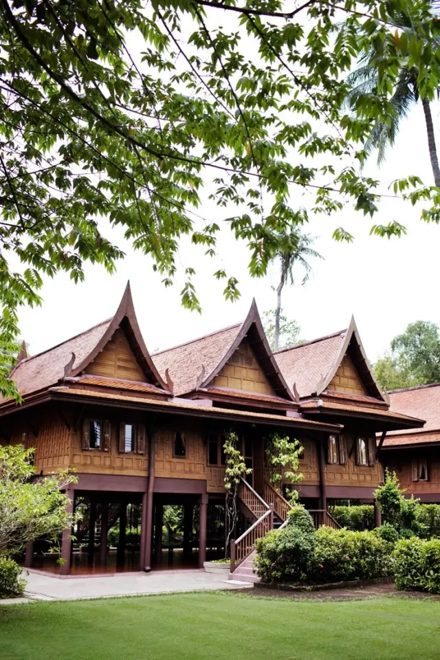 คุณตื่นขึ้นมา ที่ไหนสักแห่ง …