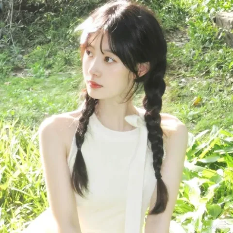เดซี่ อายุ 20y
