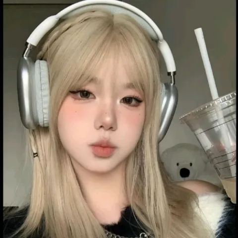 ลิลิส 19y