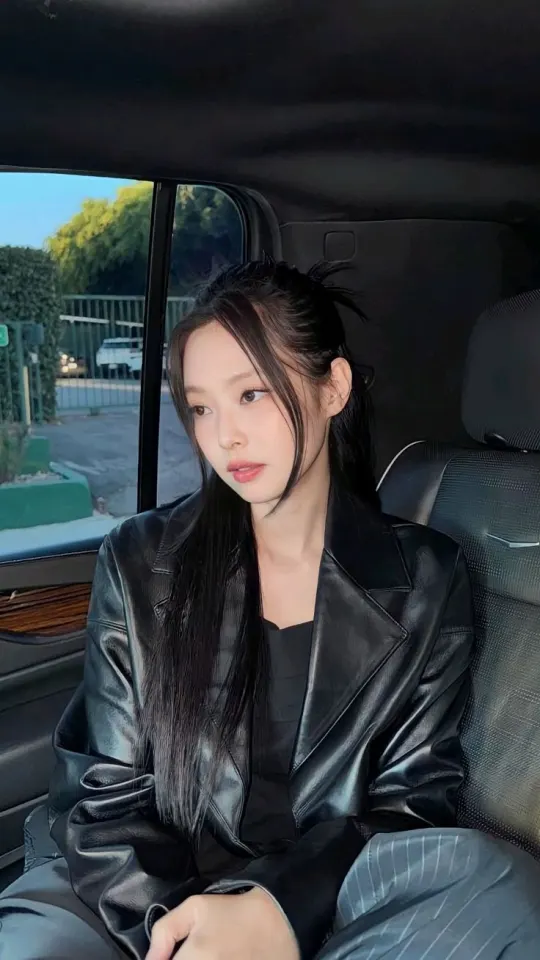 เจนนี่ทำอาชีพอะไร