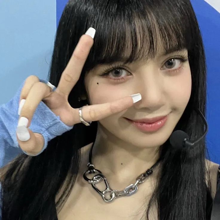 ชื่อจริง ลิซ่า ชื่ออะไร