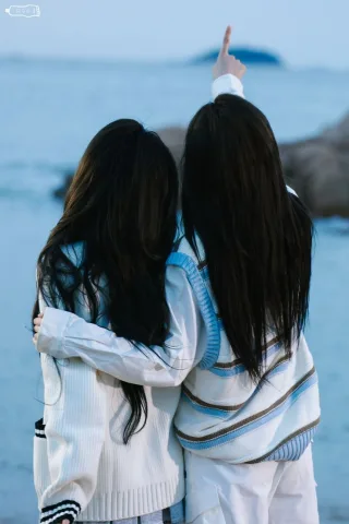 เที่ยวกันหลังเลิกกอง