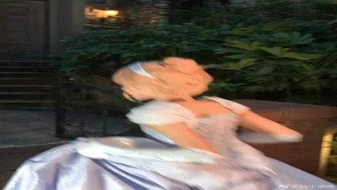 𝚆𝚑𝚎𝚗 𝚢𝚘𝚞 𝚊𝚛𝚎 𝚊 𝚙𝚛𝚒𝚗𝚌𝚎𝚜𝚜