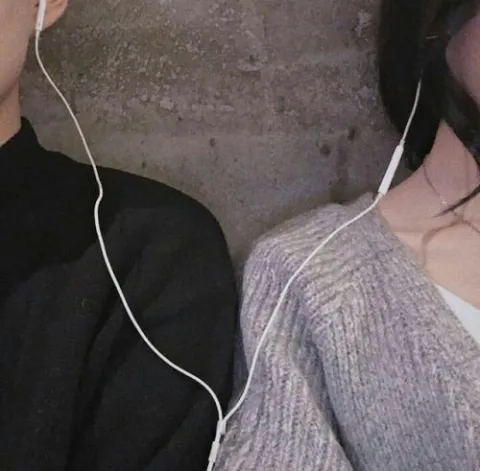 Couple playlists (เพลย์ลิสต์เพลงคู่)