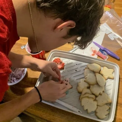 Bake cookies (ทำคุกกี้ด้วยกัน)