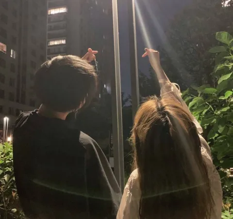 “Love you.” – รักคุณนะ