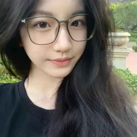 แว่นมานี่มา