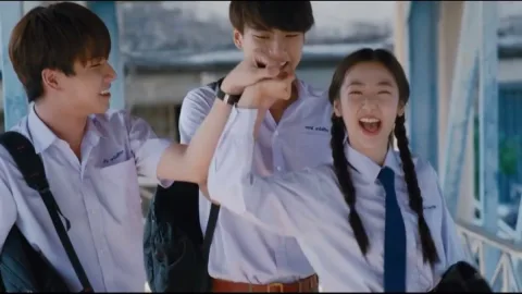 ใครจะจีบผ่านเพื่อนเราก่อน😂