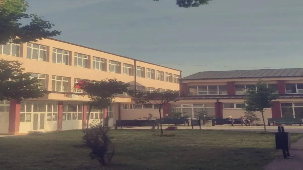 ไปโรงเรียนวันแรกกันค่ะ 🎒