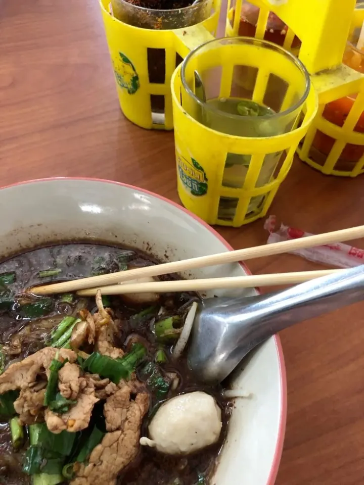 คุณได้ชวนเขามากินข้าวข้างนอกแล้วคุยเรื่องความสัมพันธ์