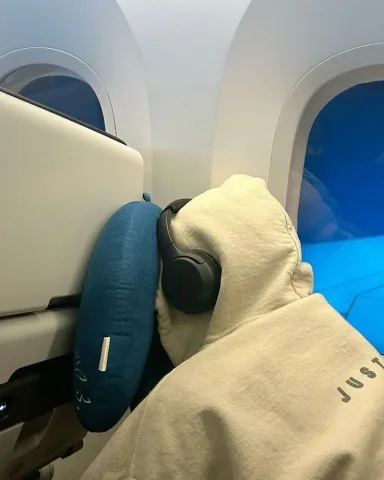 นอน