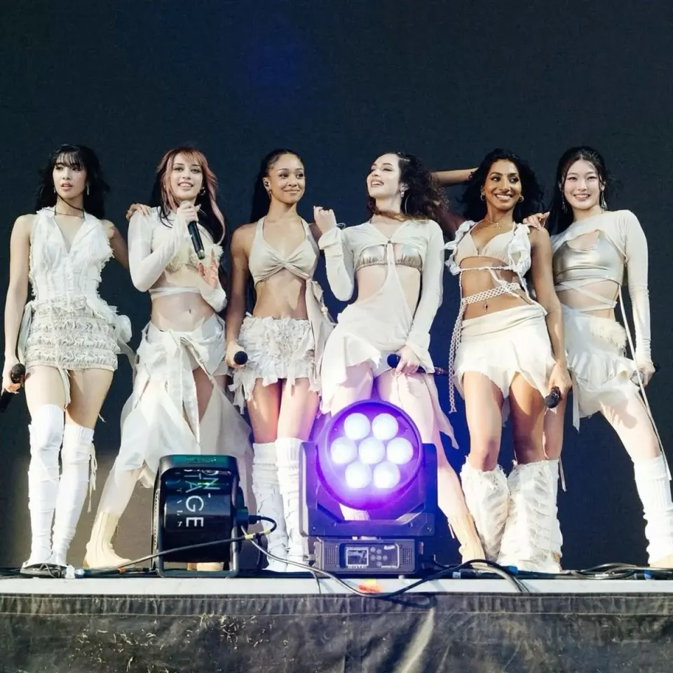 Choose an outfit that matches the other members.