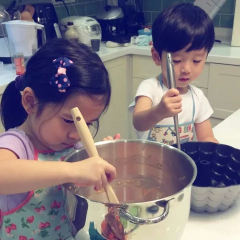 พี่รถบัส - น้องซูกัส