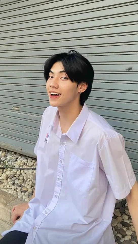 คนนี้ชื่ออะไร