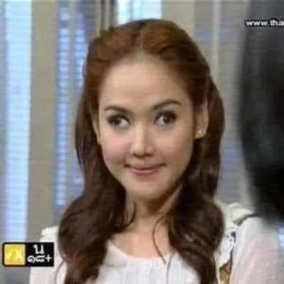 นกอยู่ข้างพี่_นะคะ