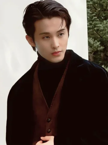 -มาวิน ธันวา-