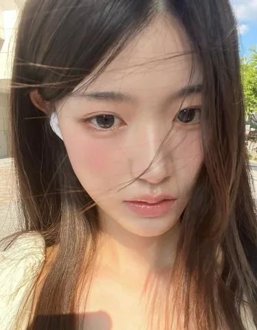 Min-chae 🇰🇷🇯🇵 (24 year)