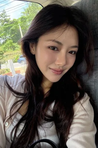 Ji-woo 🇰🇷 (26 year)