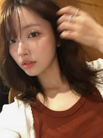Kazuko 🇯🇵 (22 year)