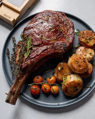 ซี่โคลงสเต๊กกับหอยโฮตาเตะ ฝีมือโฮต