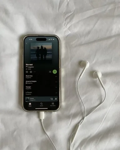 ฟังเพลง