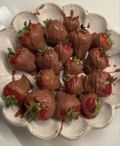 chocolate covered strawberries