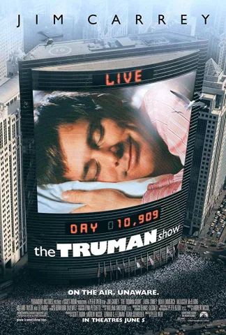 'The Truman Show' สะท้อนถึงการเล่าเรื่องที่แข็งแกร่งและแปลกใหม่บนจอภาพยนตร์ ภาพยนตร์เรื่องนี้เปี่ยมไปด้วยอารมณ์ความรู้สึก เปี่ยมไปด้วยคำสอน เฉียบแหลม ดราม่า และมีเอกลักษณ์เฉพาะตัว