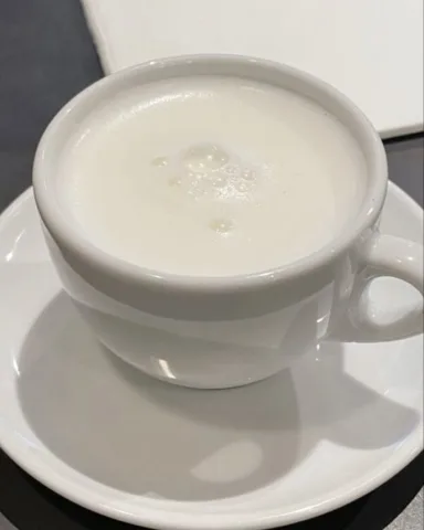นมสดร้อน