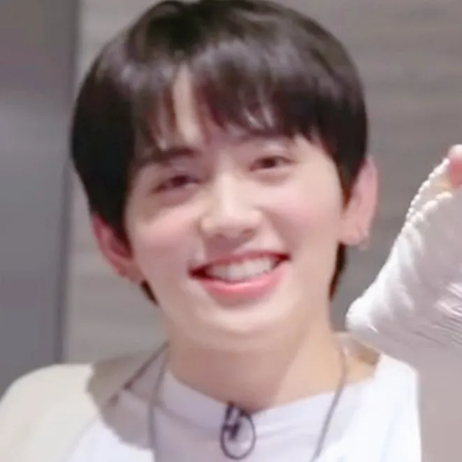 น้องคนนี้ชื่ออะไย🥺