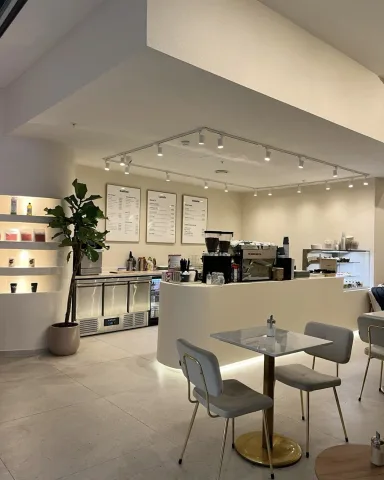 คาเฟ่เงียบๆ มีเพลงเบาๆ