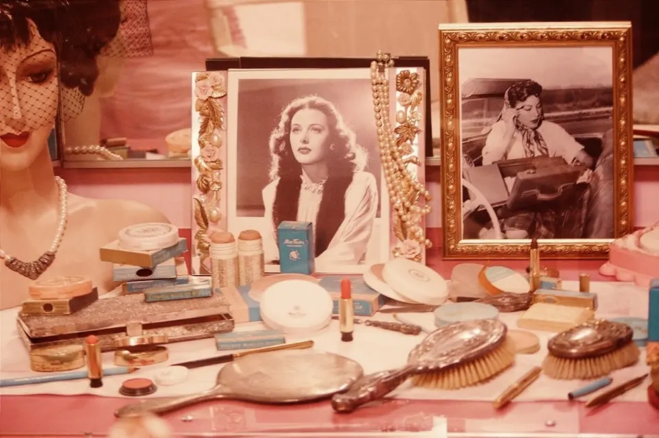 ก่อนออกไปเดต คุณเลือกแต่งตัวยังไง