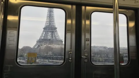 𝙒𝙝𝙚𝙣 𝙮𝙤𝙪 𝙜𝙤 𝙩𝙤 𝙁𝙧𝙖𝙣𝙘𝙚. 🇫🇷