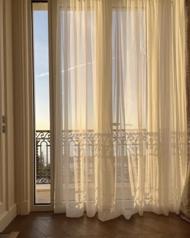 เปิดหน้าต่างรับลม