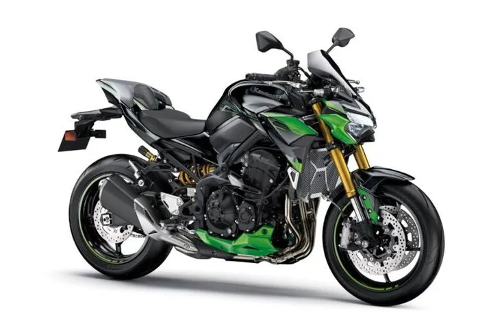 ในรูปคือรถรุ่นอะไร