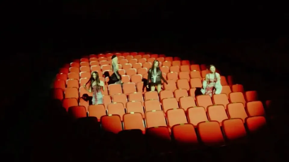 MV first scene outfit.