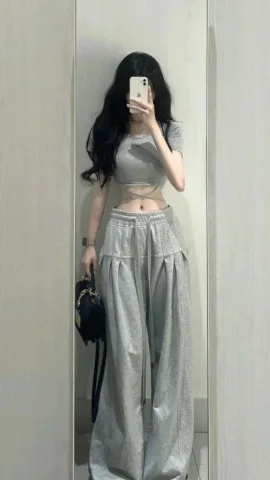 แซ่บนิสนึง