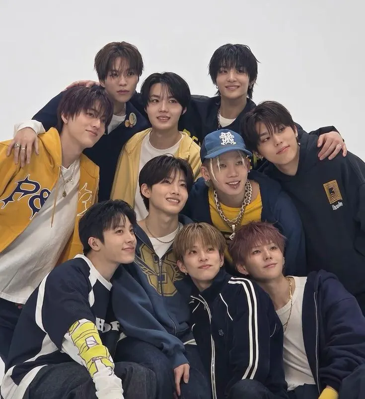 2) วงนี้ชื่อว่าอะไร