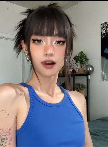 Luna 🇺🇲🇹🇼 2004