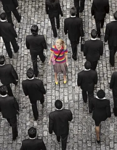 ความรู้สึกที่โดดเด่น ถูกแทนที่ด้วยความสมดุล