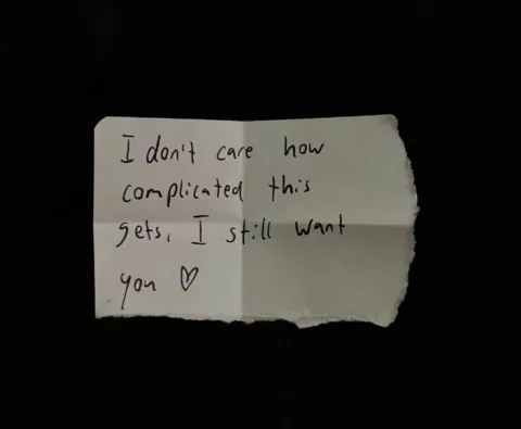 เขียนโน้ตให้เขา