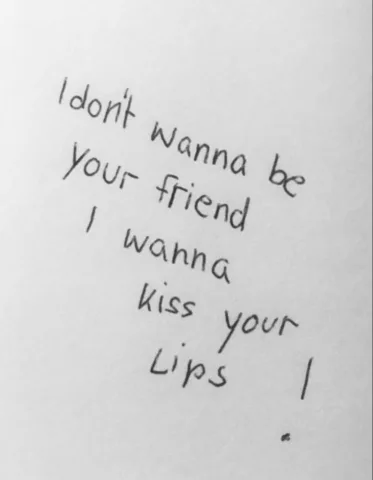 เล่นมุขจีบเขาเเบบเนียนๆ