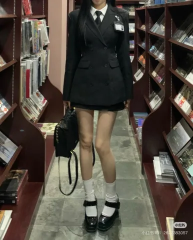 Summit Royale International School