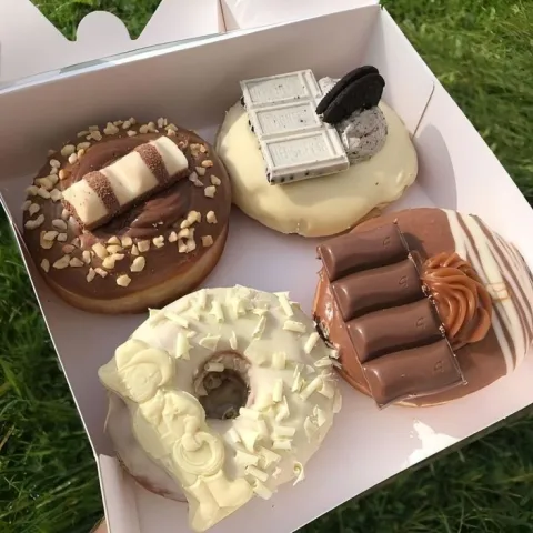 พ่อ:หายงอนป๊านะ ลูกสาวสุดหล่อของปะป๊า