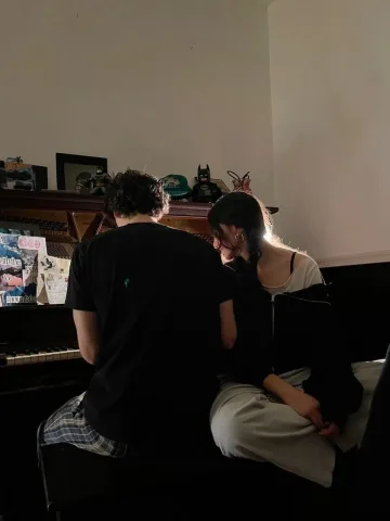 just stay by side every day