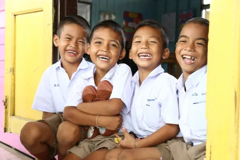 เอื้อยบักจอยมันมักเอื้อยเด้อ