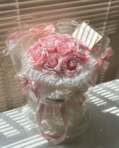 :คนนี้ดูคุ้นๆนะ