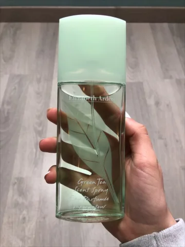 Green tea, fresh and lively