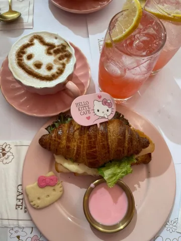 Croissant / ครัวซ็อง